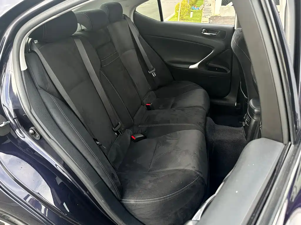 Lexus IS 250 Dazzle Dynamic Edition, фото 16