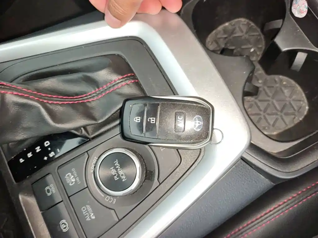 Toyota Wildlander New Energy — миниатюра 13