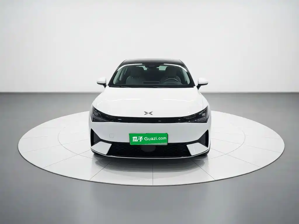 XPeng P5 — миниатюра 2