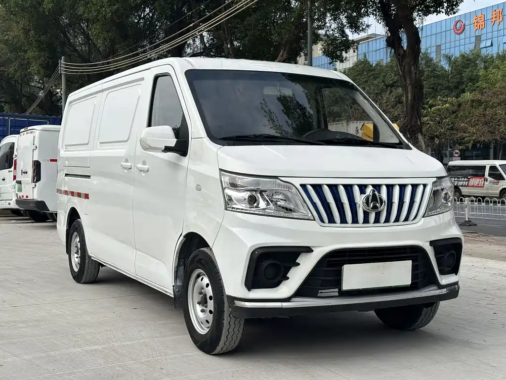 CHANGAN CHANGAN RUIXING EM80