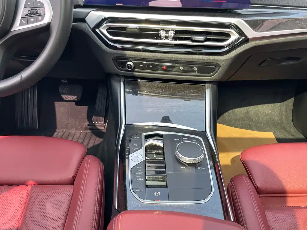 BMW 3 Series — миниатюра 12