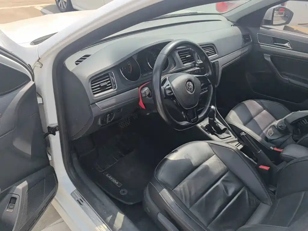 Volkswagen Lavida — миниатюра 16