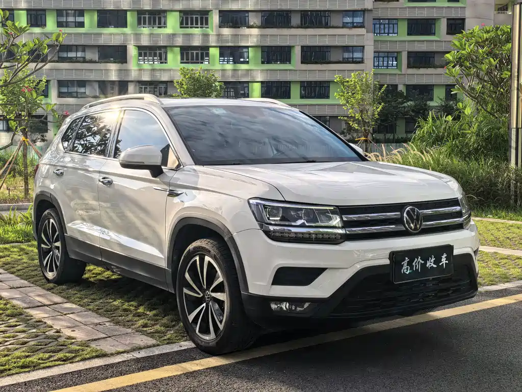 Volkswagen Tharu — миниатюра 3