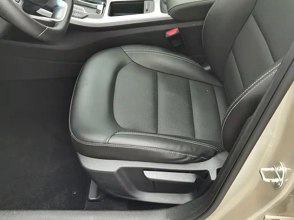 Geely Emgrand GS — миниатюра 20