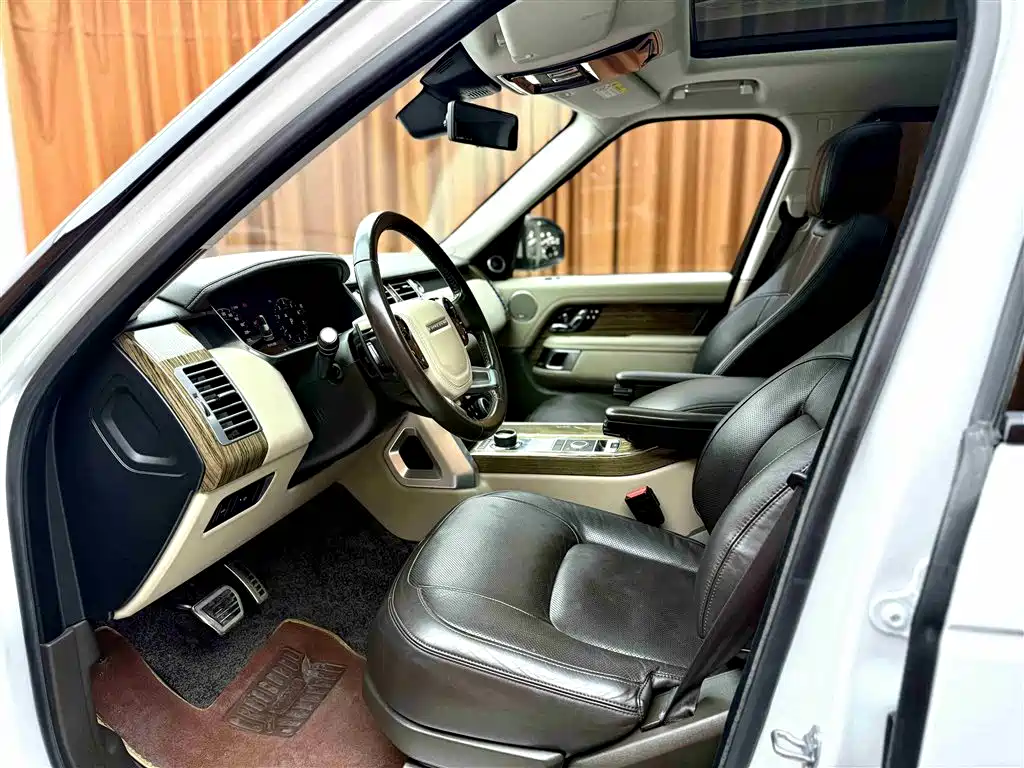 Land Rover Range Rover 2018 3.0 SC V6 Vogue Long Wheelbase