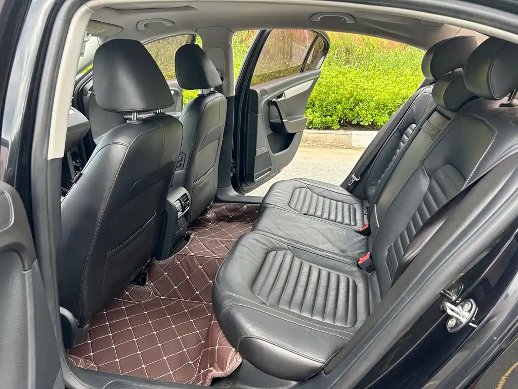 Volkswagen Magotan — миниатюра 8