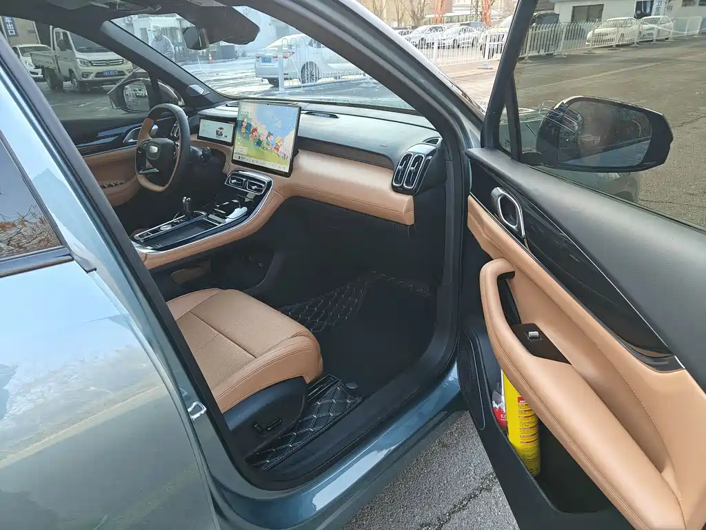 GEELY AUTOMOBILE BOYUE L