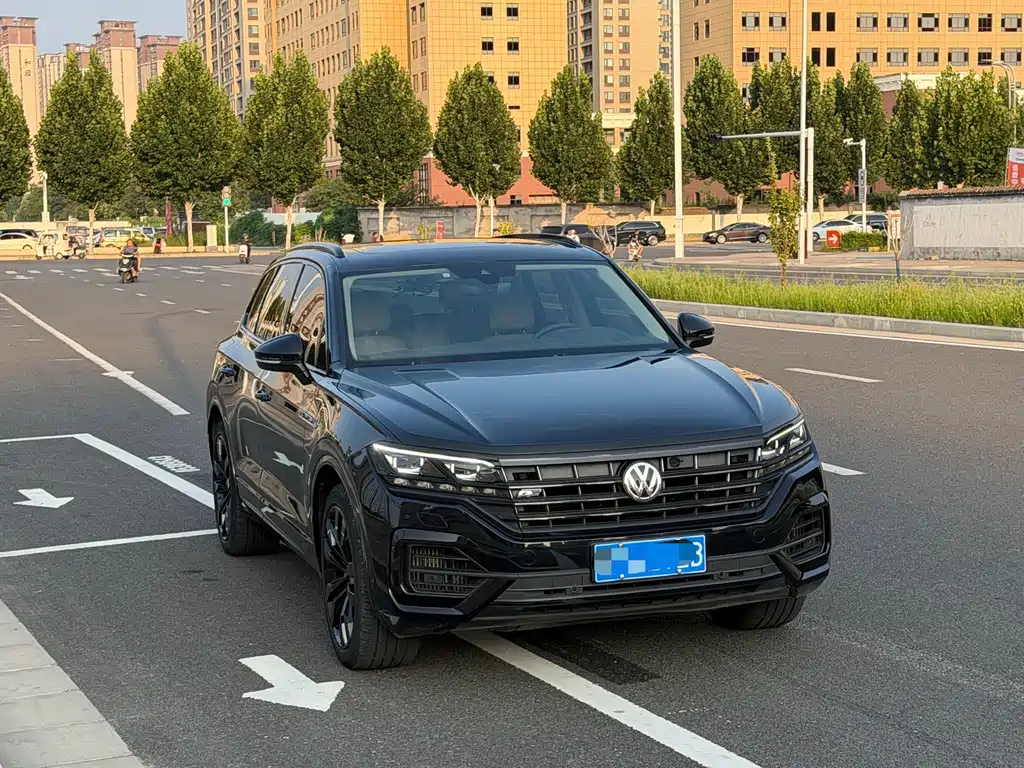 Volkswagen Touareg — миниатюра 2