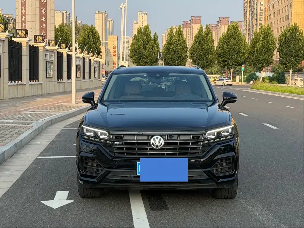 Volkswagen Touareg — миниатюра 13