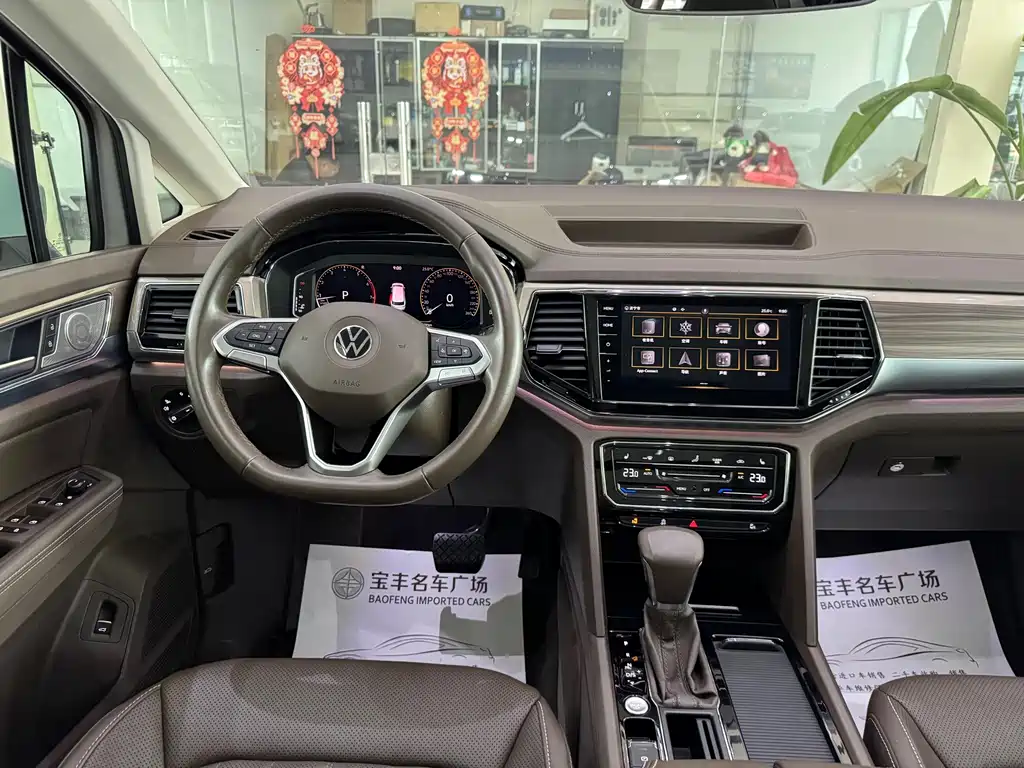 Volkswagen Viloran — миниатюра 9