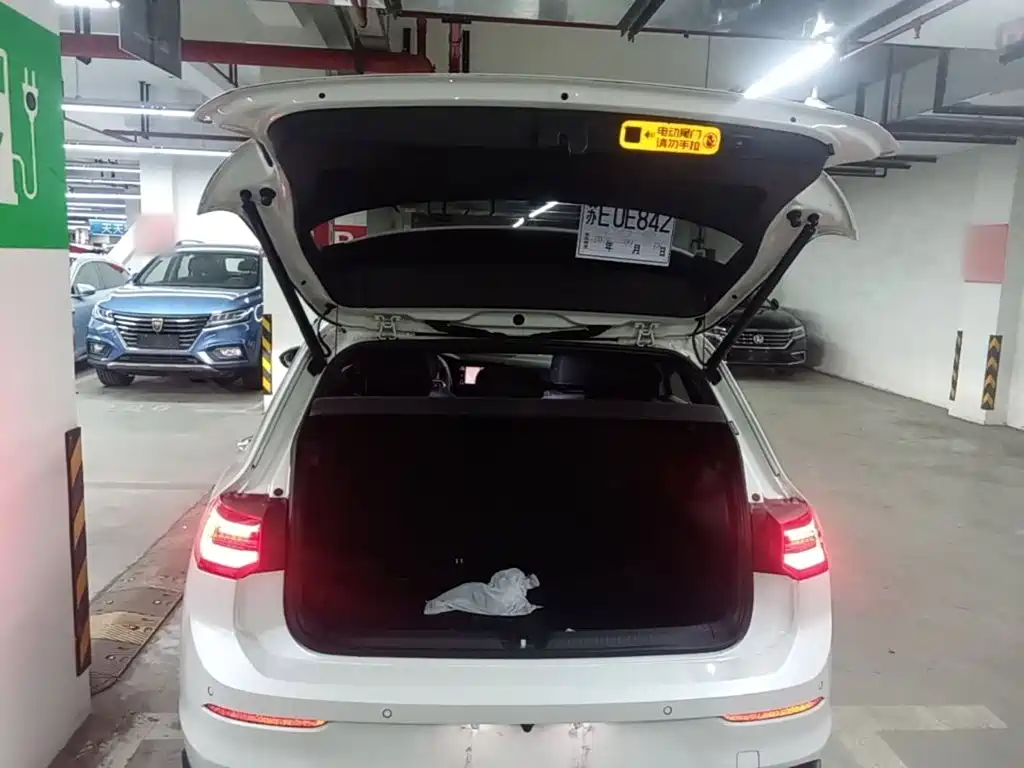 Volkswagen Golf — миниатюра 19