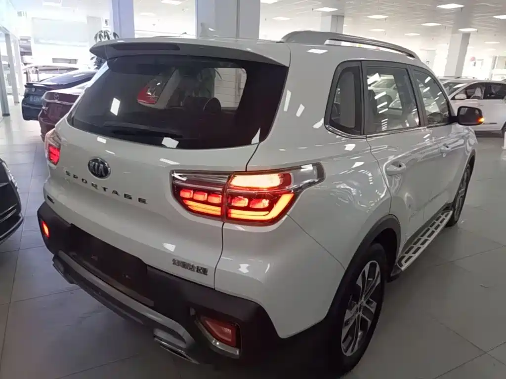 Kia Sportage — миниатюра 7