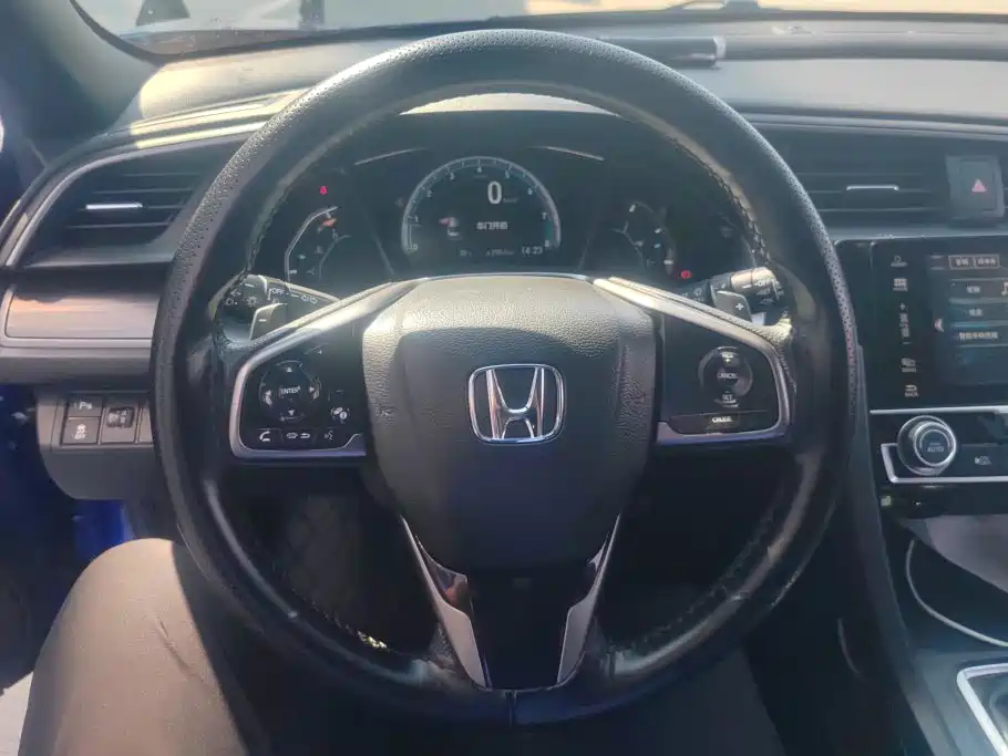Honda Civic — миниатюра 14