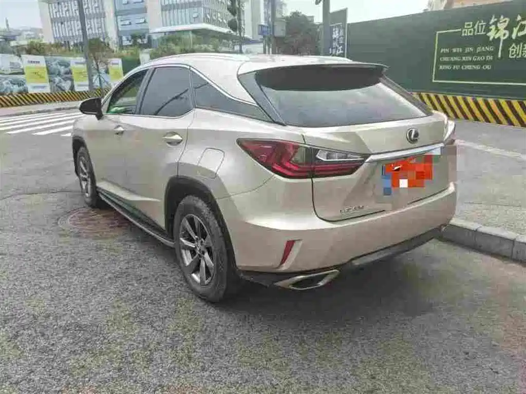 Lexus RX — миниатюра 5