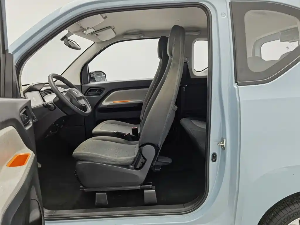 Wuling MINIEV — миниатюра 10