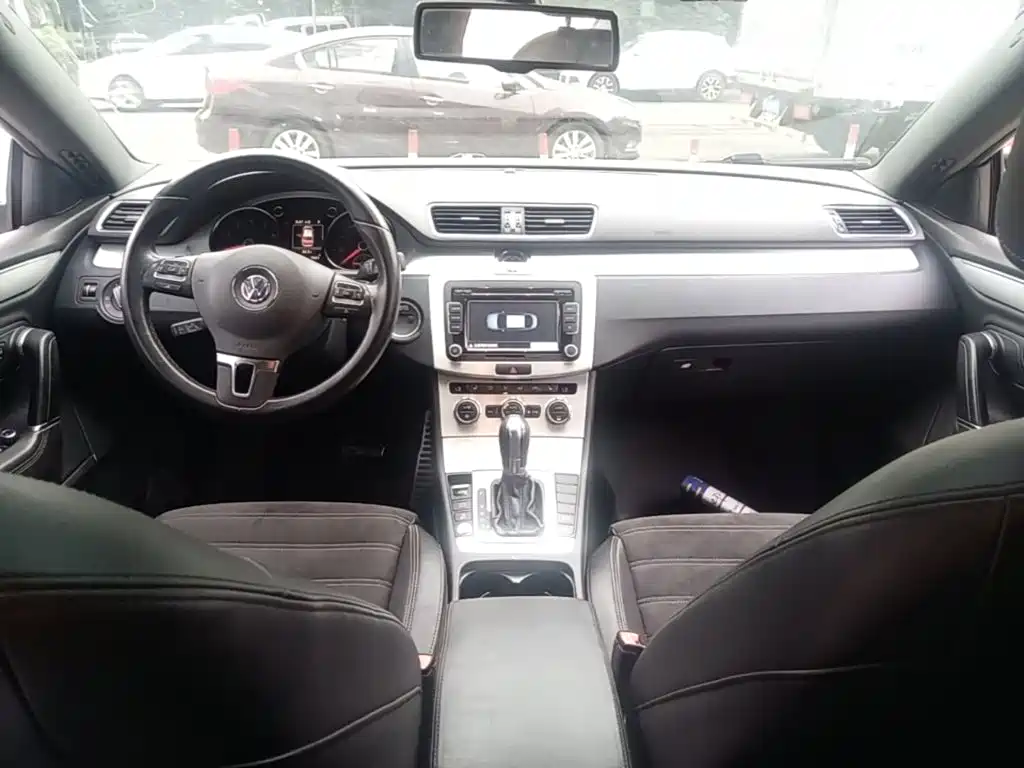 Volkswagen CC — миниатюра 10