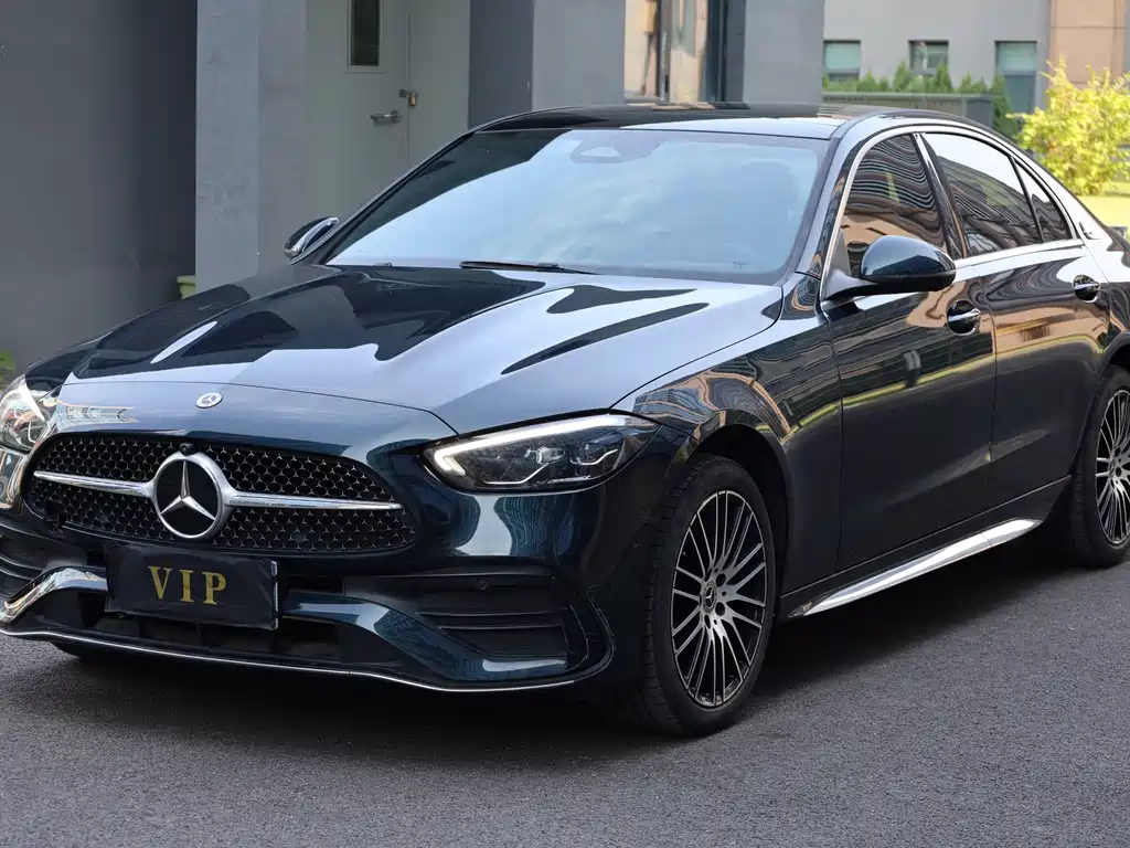 Mercedes-Benz C-Class — миниатюра 2