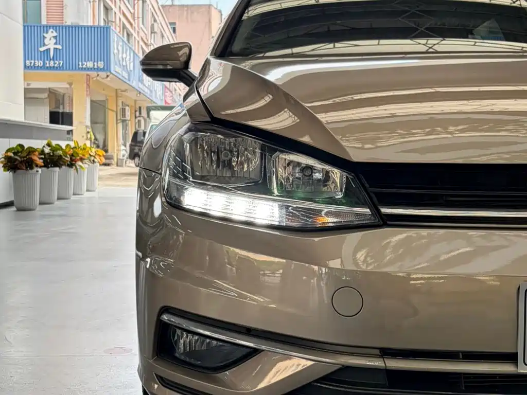 Volkswagen Golf — миниатюра 16
