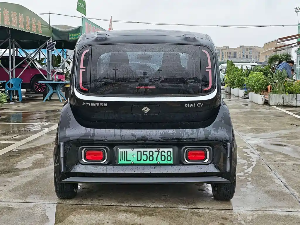 Baojun KiWi EV — миниатюра 4
