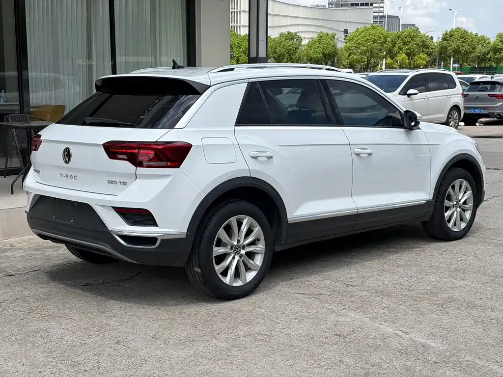 Volkswagen T-Roc — миниатюра 5