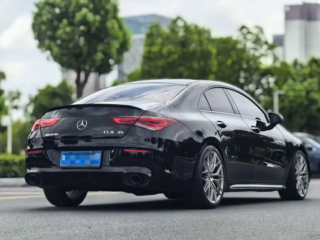 Mercedes-Benz CLA AMG — миниатюра 9