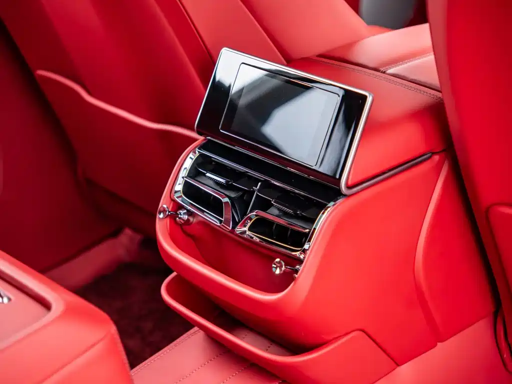 Bentley Flying Spur — миниатюра 14
