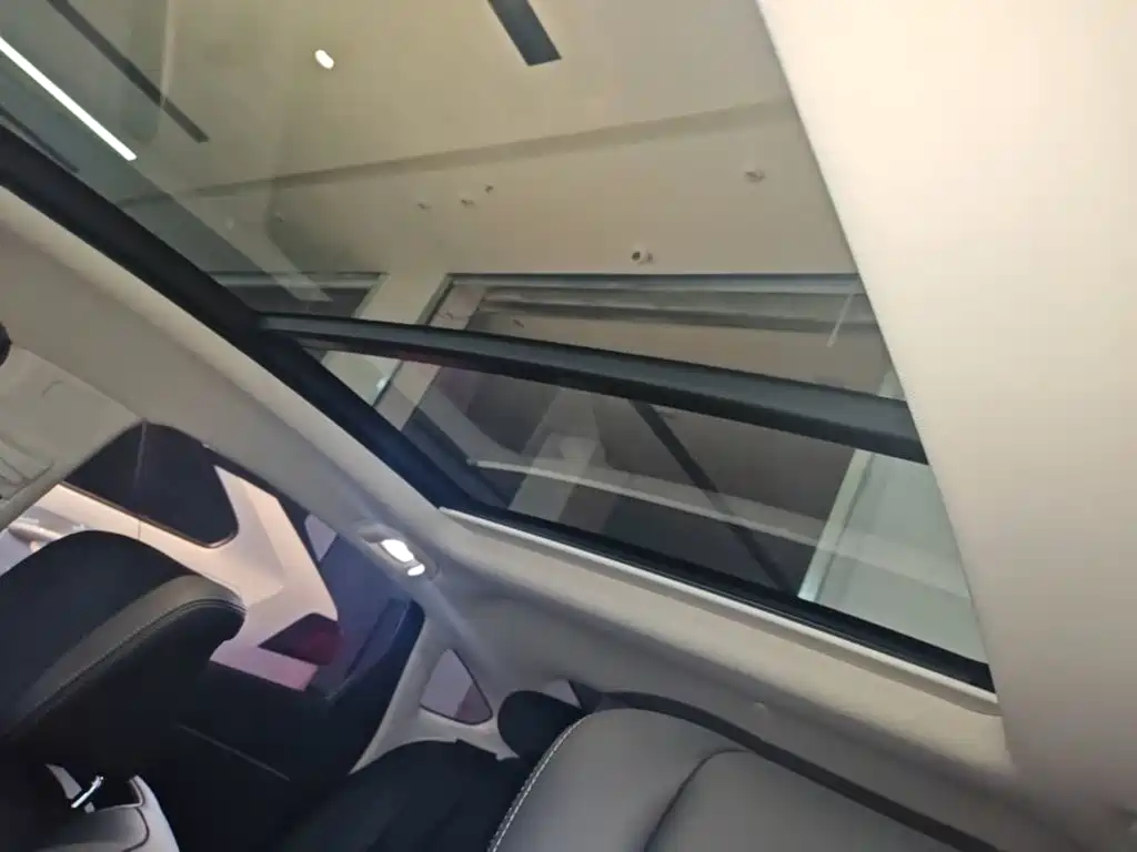 Buick LaCrosse — миниатюра 18