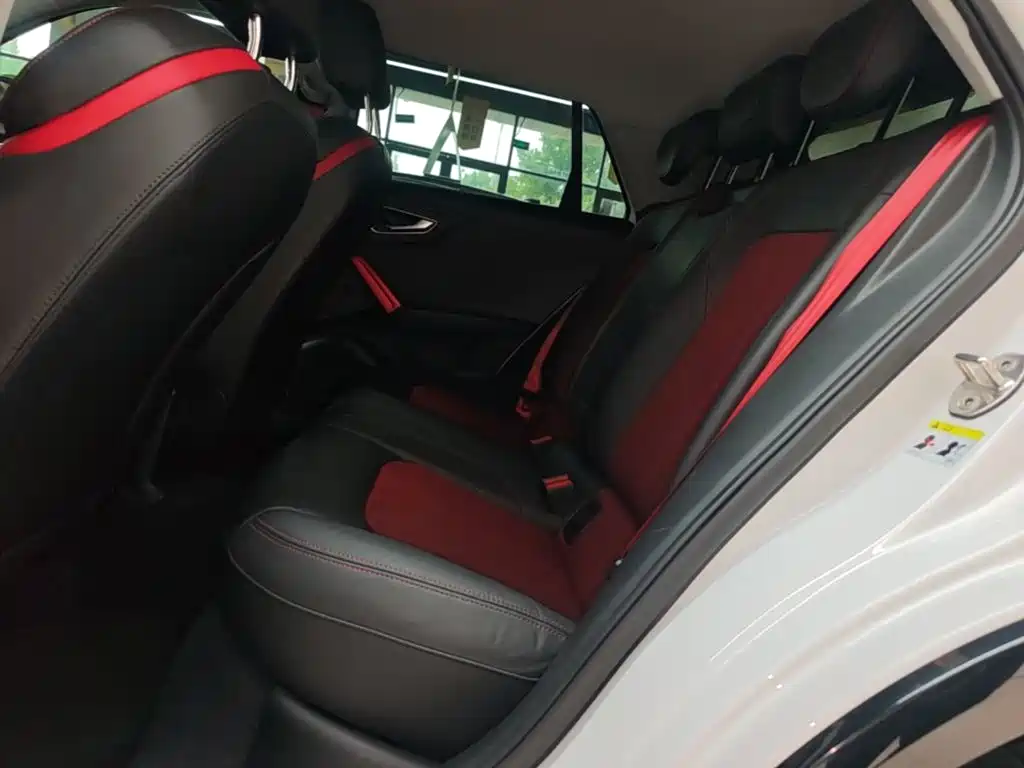 Audi Q2L — миниатюра 17