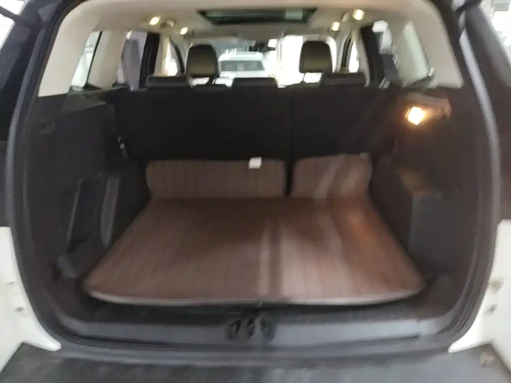 Ford Kuga — миниатюра 19