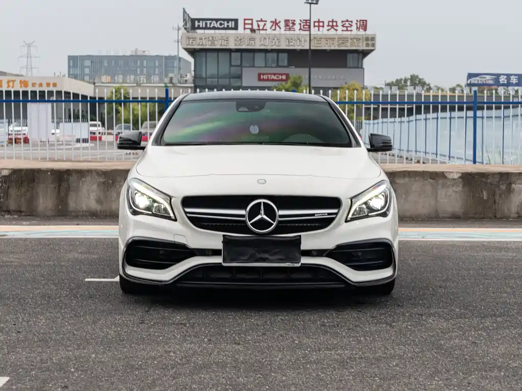 Mercedes-Benz CLA AMG — миниатюра 2