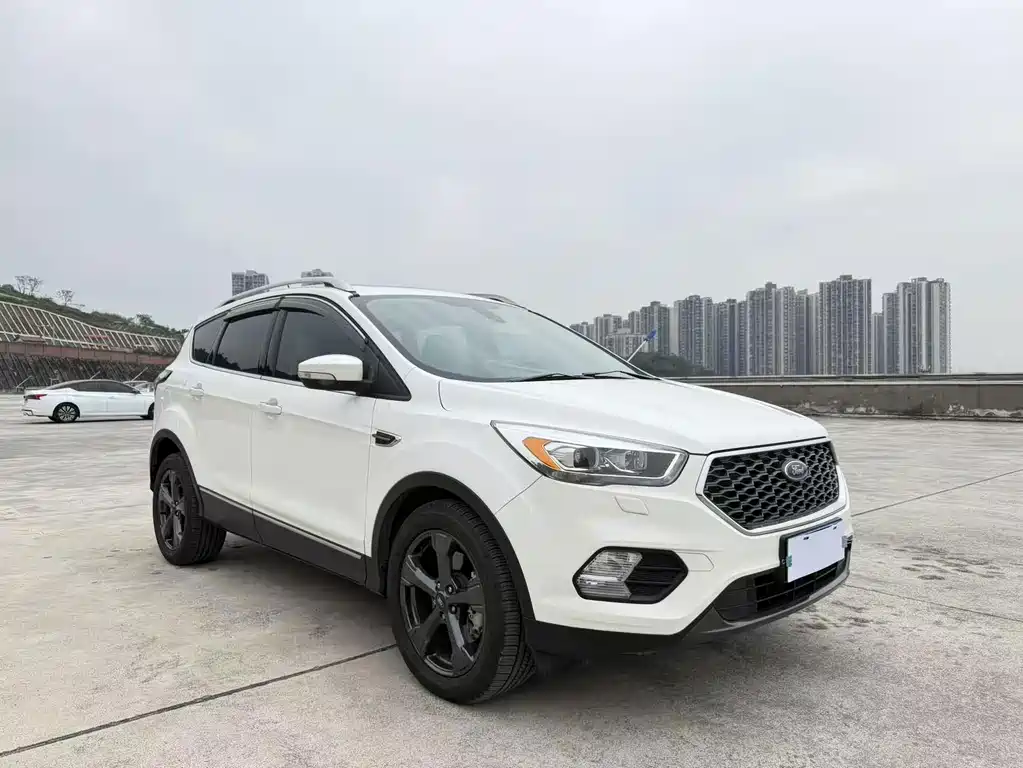 Ford Kuga — миниатюра 3