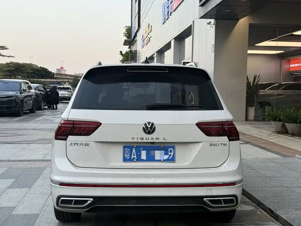 Volkswagen Tiguan L — миниатюра 5