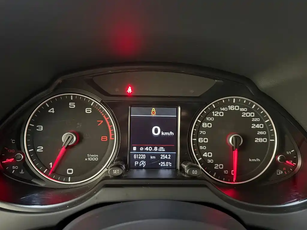 Audi Q5 — миниатюра 12