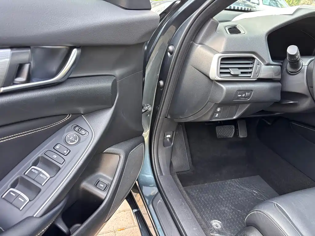 Honda Inspire — миниатюра 17