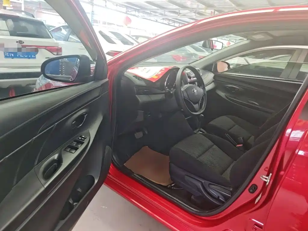Toyota Vios FS — миниатюра 16