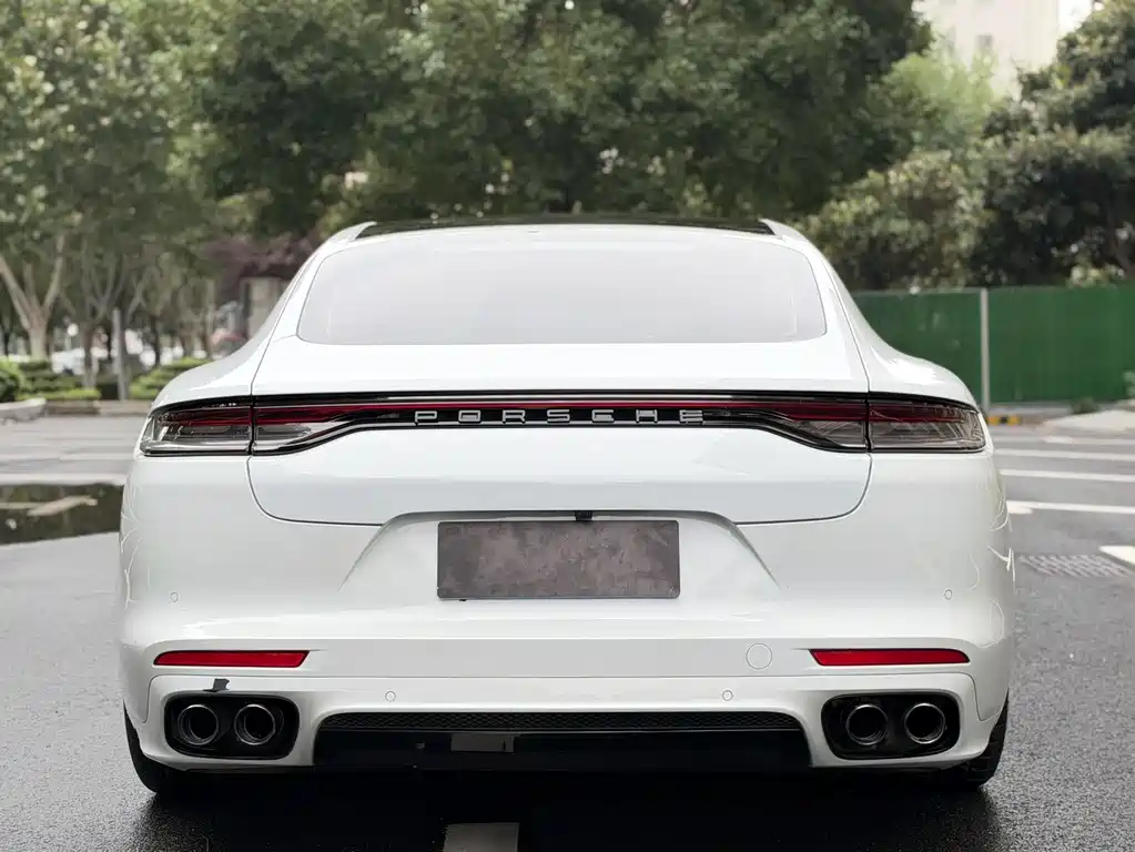 Porsche Panamera — миниатюра 8