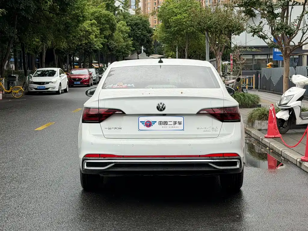 Volkswagen Sagitar — миниатюра 5