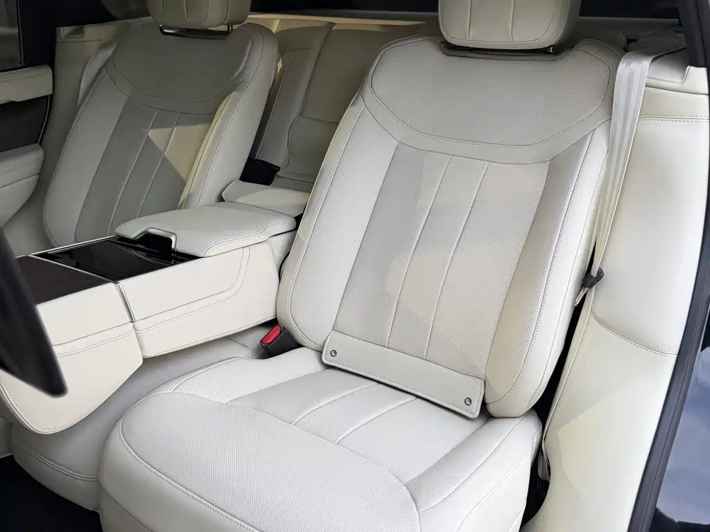 Land Rover Range Rover — миниатюра 24