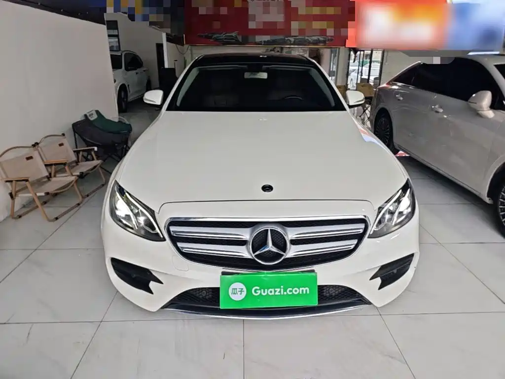 Mercedes-Benz E-Class — миниатюра 3