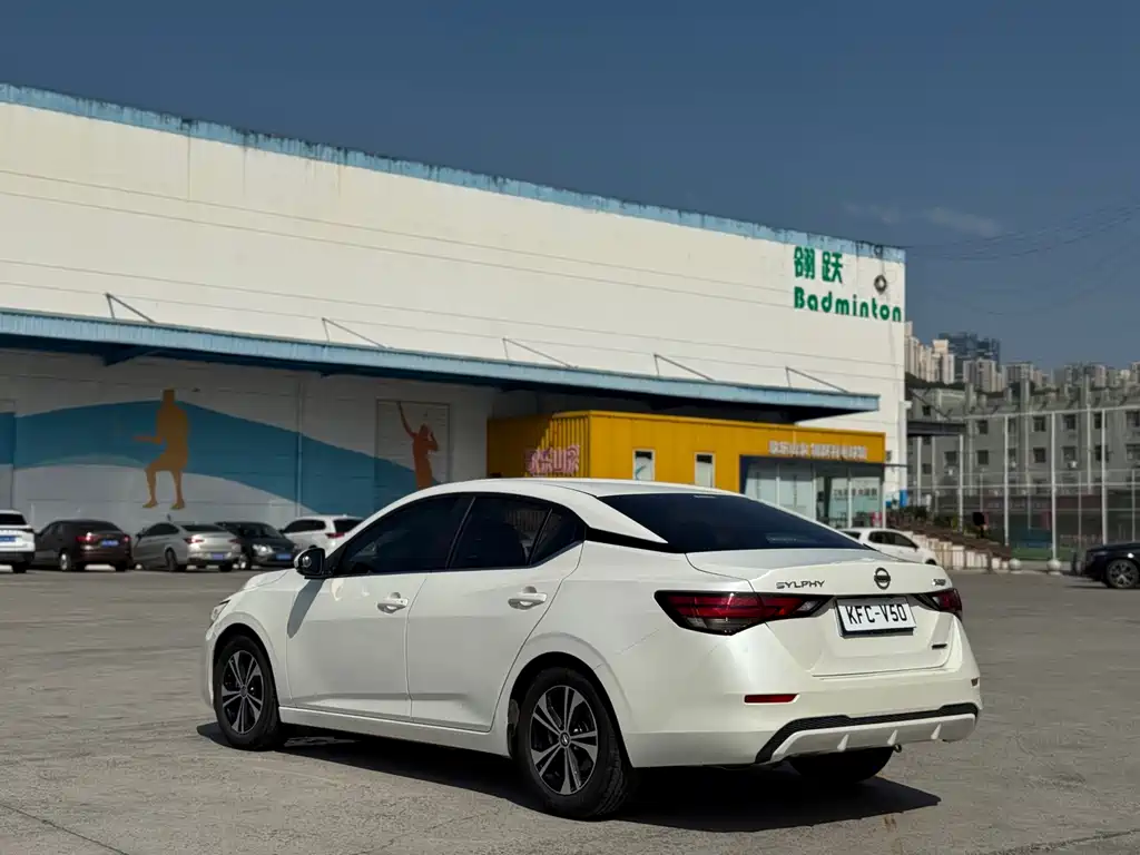 Nissan Sylphy — миниатюра 4