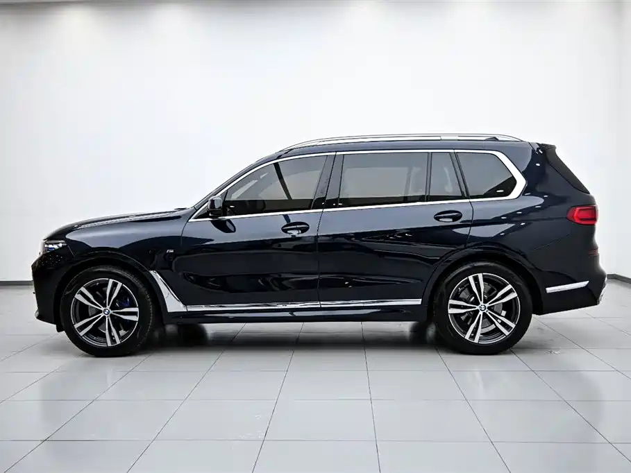 BMW X7 2022 xDrive40i Premium M Sport
