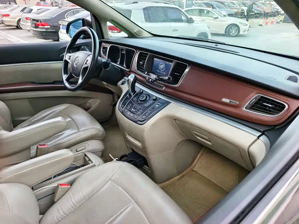 Buick GL8 — фотографии объявления, Фото 18