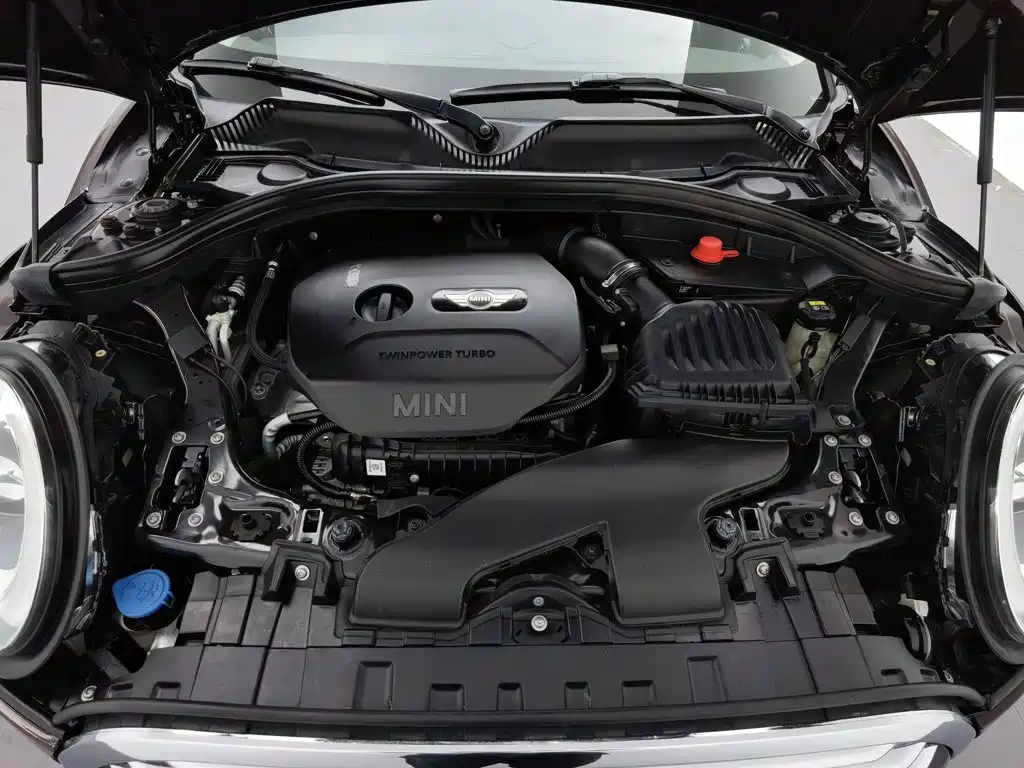 MINI Mini Clubman — миниатюра 6