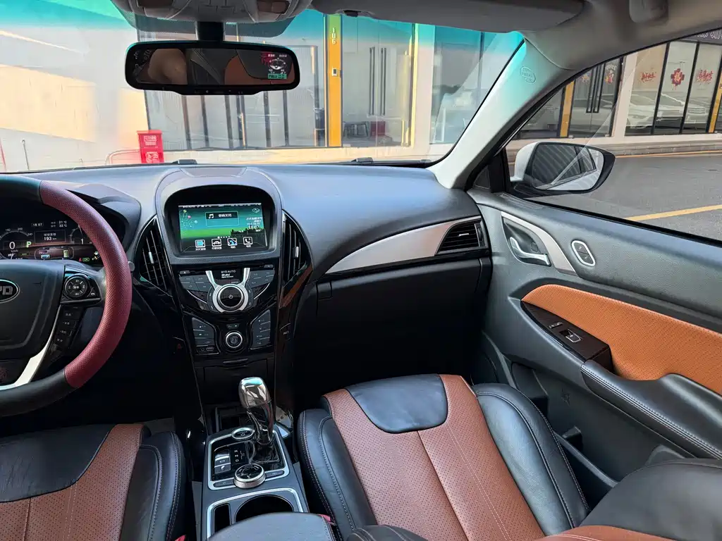 BYD Qin NEV — миниатюра 24