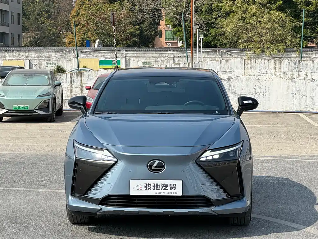 LEXUS RZ