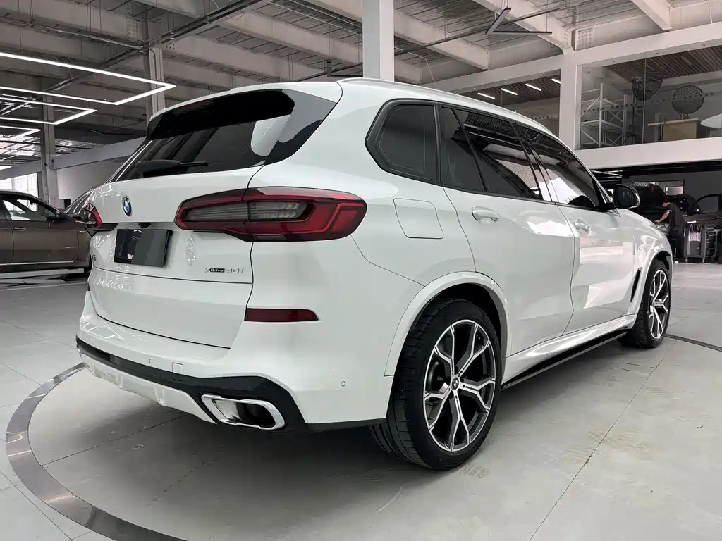 BMW X5 (Import) — миниатюра 7