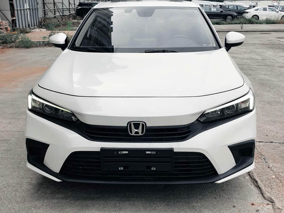 Honda Civic 1.5 л 2022 г. Белый, пробег 50000 км