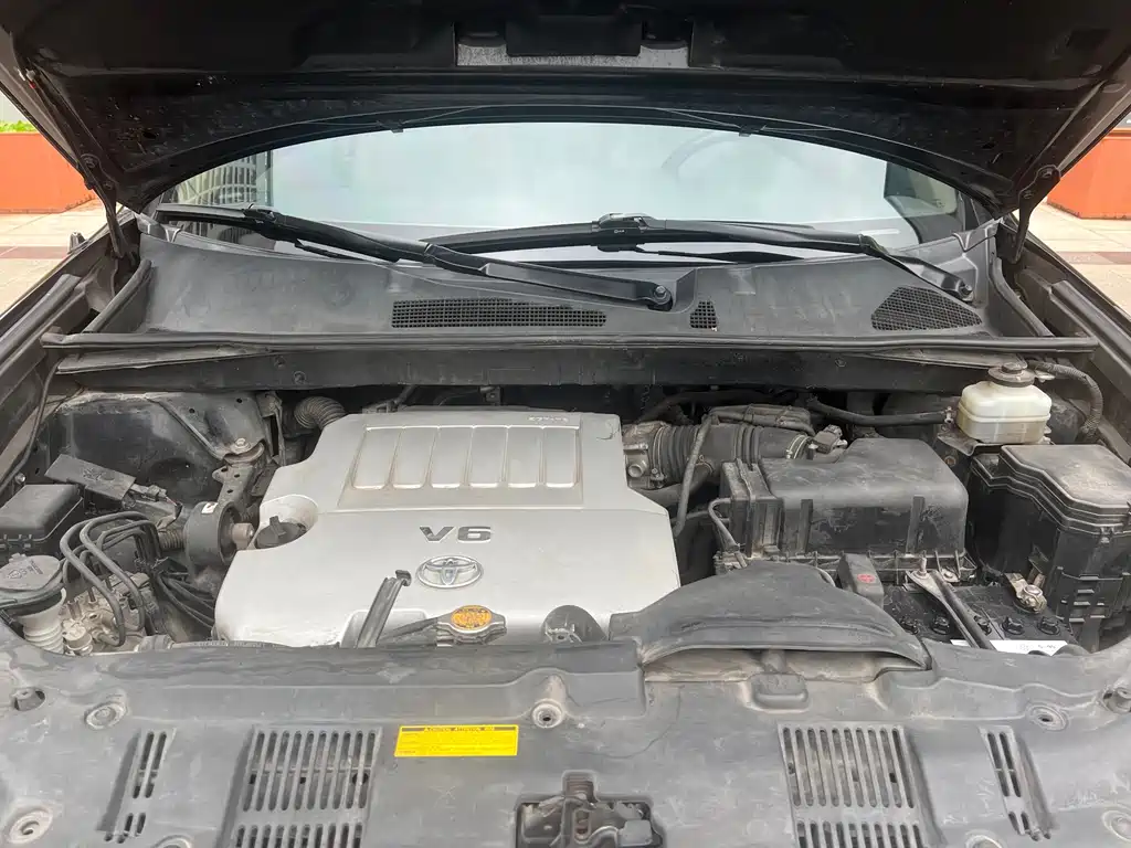 Toyota Highlander — миниатюра 7