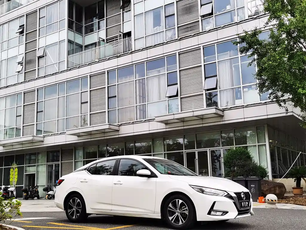 Nissan Sylphy — миниатюра 2