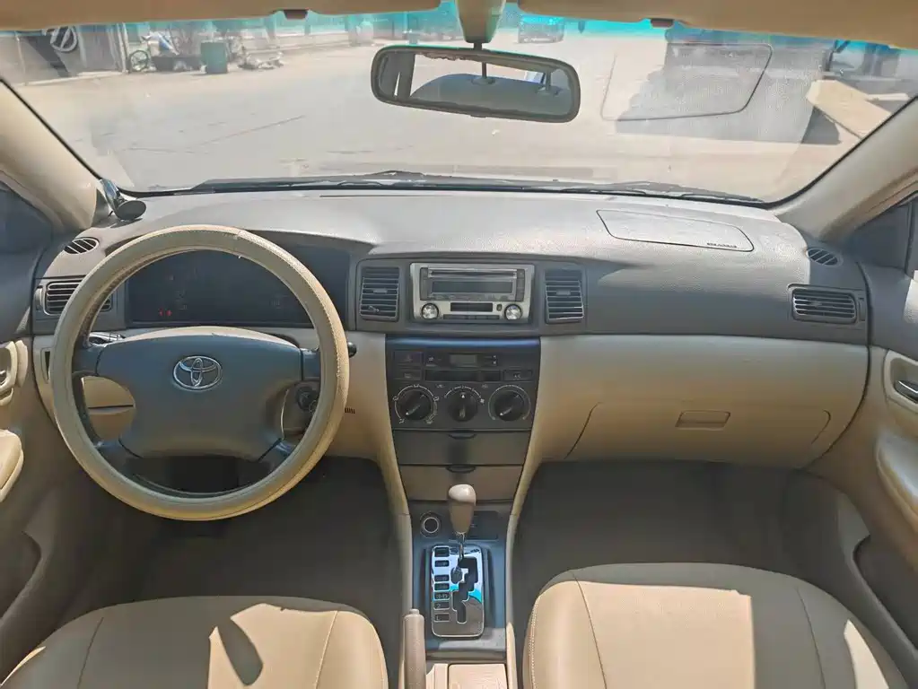 Toyota Corolla — миниатюра 10